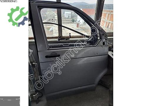 Volkswagen Transporter Kapı çıkma parça