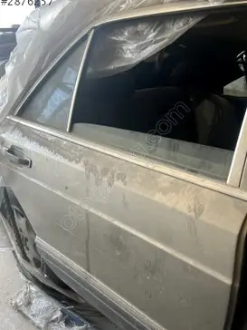 Mercedes-Benz 500 Kapı Çıtası V8500SE çıkma parça