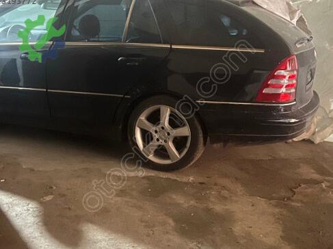 Mercedes-Benz C Serisi Sol Ön Kapı çıkma parça