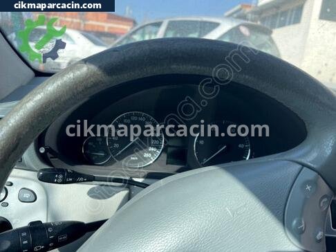 Mercedes-Benz C Serisi Gösterge Saati çıkma parça