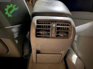 W203 Mercedes 220 cdi orta konsol