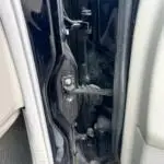 W203 Mercedes kapı menteşesi
