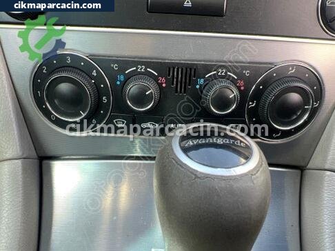Mercedes-Benz C Serisi Kalorifer Kontrol Paneli çıkma parça