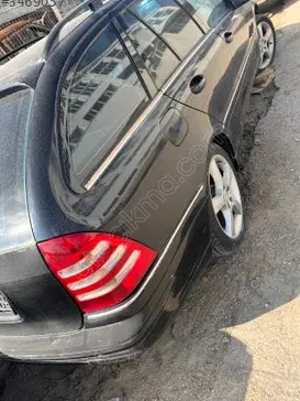 Mercedes-Benz C Serisi Kapı Çıtası çıkma parça