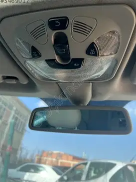 Mercedes-Benz C Serisi Tavan Lambası çıkma parça