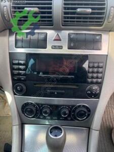 W203 Mercedes teyp