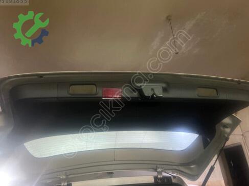 Mercedes-Benz B Serisi Bagaj Döşemesi çıkma parça