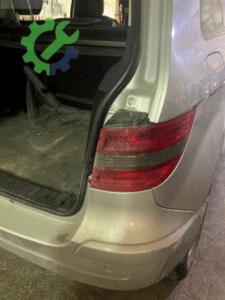 W245 b180 arka sağ dış stop