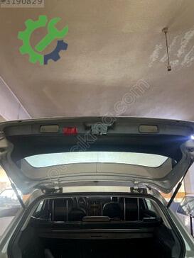 Mercedes-Benz B Serisi Bagaj Kapağı çıkma parça