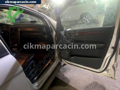 Mercedes-Benz B Serisi Kapı Kolu çıkma parça