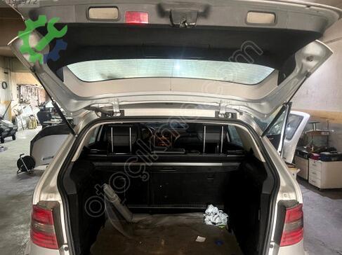 Mercedes-Benz B Serisi Elektrik Tesisatı çıkma parça
