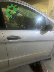 W245 b180 sağ ön kapı