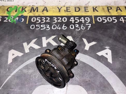 Ford Focus Direksiyon Pompası XS4E-3A733-AC çıkma parça