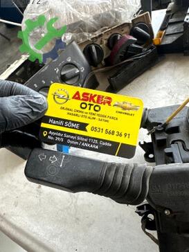 Opel Zafira Sinyal Kolu çıkma parça