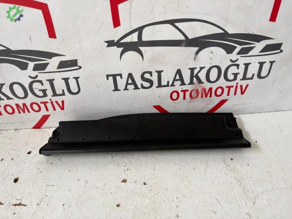 BYD Atto 3 Kapı Bandı & Çıtası çıkma parça