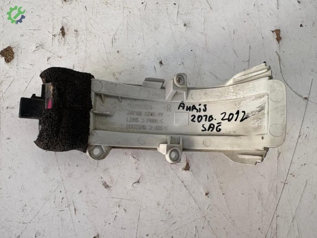 Toyota Auris Ayna Sinyali çıkma parça