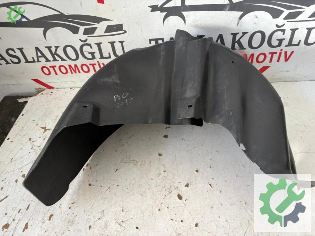 Volkswagen Polo Davlumbaz 6R810972 çıkma parça