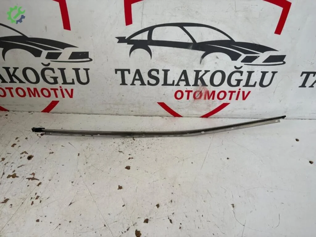 Toyota Corolla Cross Diğer çıkma parça