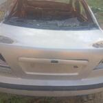 Volvo S40 arka bagaj kapağı