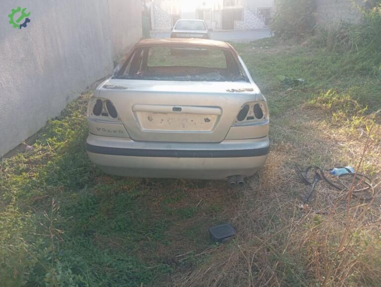 Volvo S40 Bagaj Kapağı çıkma parça