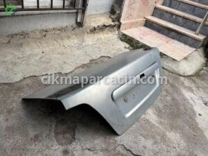 Volvo S40 Bagaj kapağı