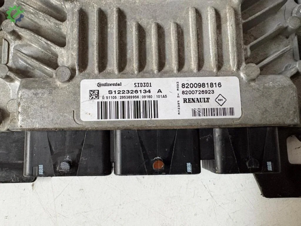 Renault Laguna Motor Beyni 8200981816 çıkma parça