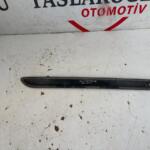 TOYOTA AURİS SOL ARKA KAPI BANDI ÇITASI