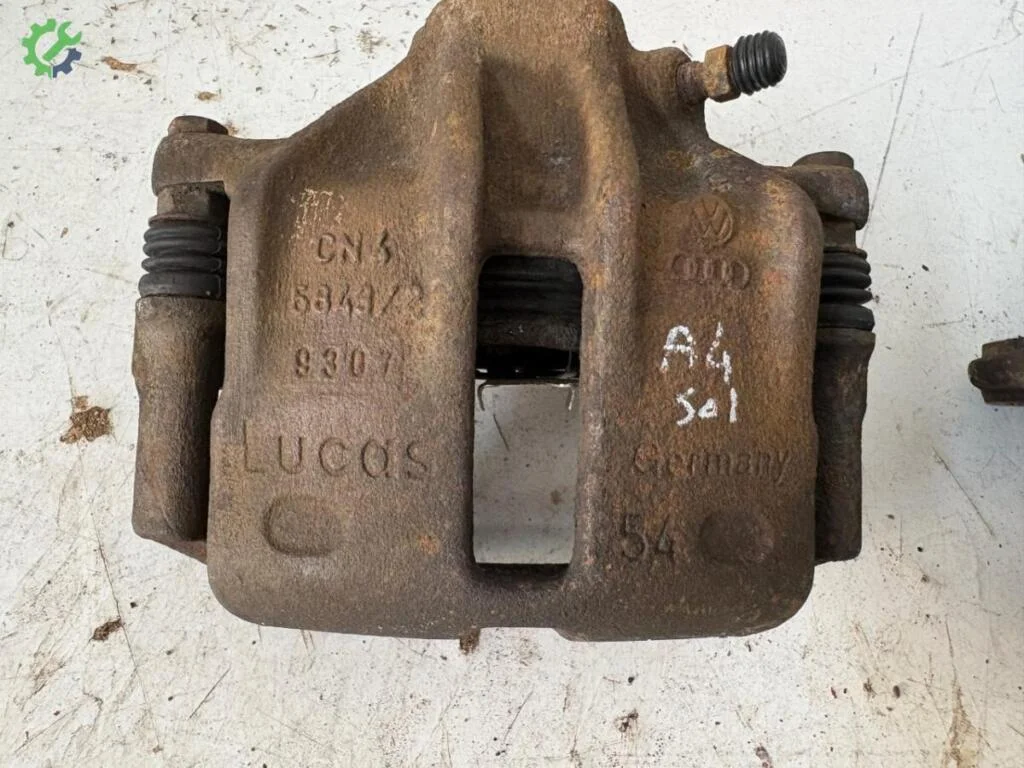 Audi A4 Fren Kaliperi çıkma parça