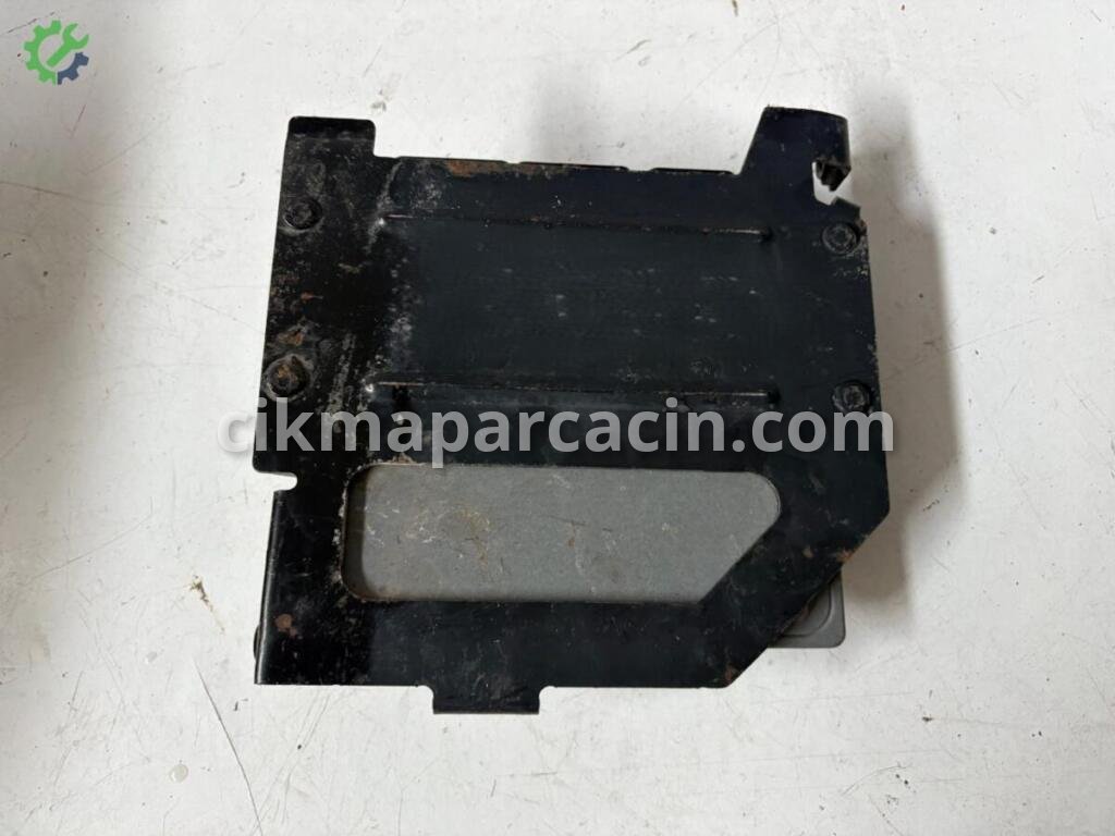 Renault Laguna Motor Beyni 8200981816 çıkma parça