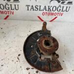 AUDİ Q7 SAĞ ÖN TAŞIYICI