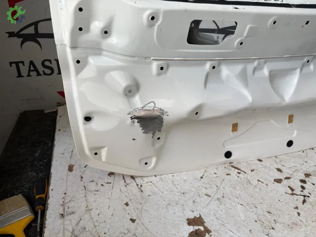 Toyota C-HR Bagaj Kapağı çıkma parça