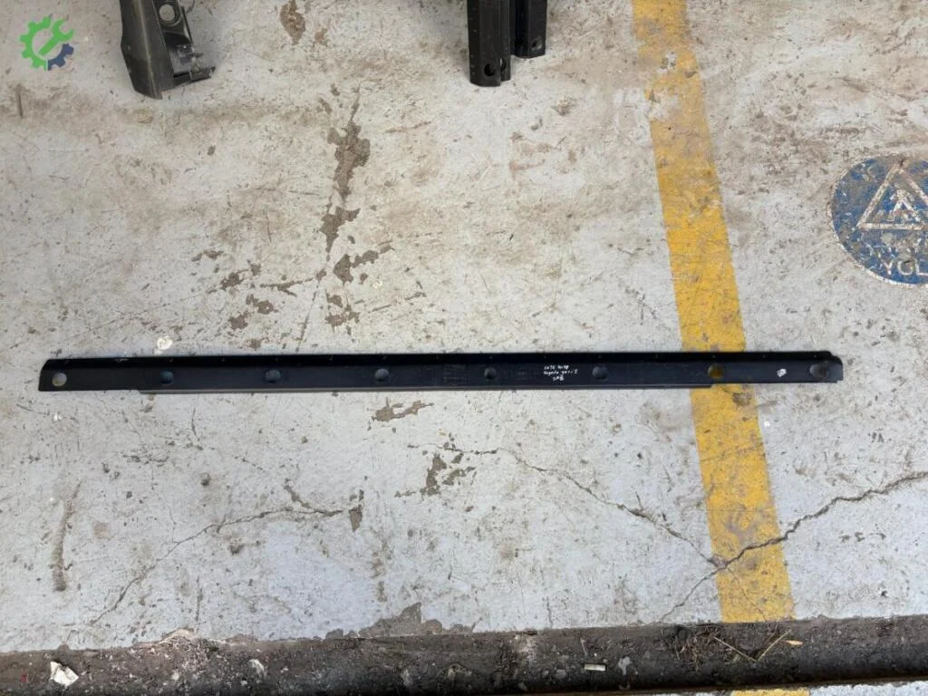 Toyota Yaris Sağ Marşpiyel 758510D020 çıkma parça