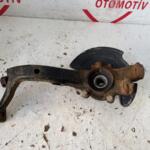 AUDİ A4 SOL ÖN TAŞIYICI ORJİNAL