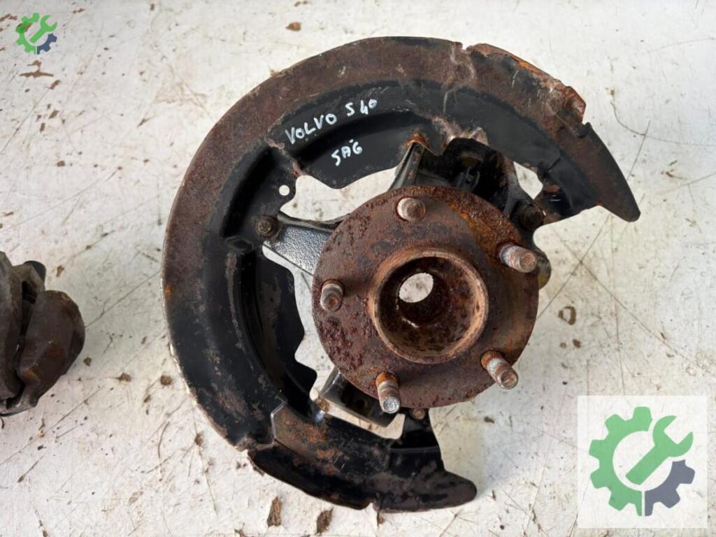 Volvo S40 Sağ Ön Taşıyıcı çıkma parça