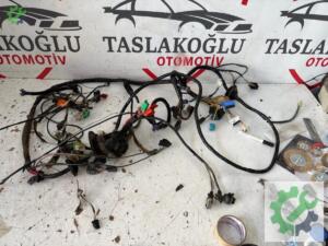 RENAULT MEGANE 1 TORPİDO TESİSATI