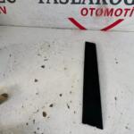 TOYOTA COROLLA SAĞ ÖN KAPI DİREK BAKALİTİ