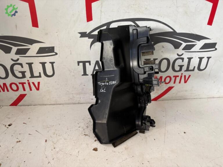 Toyota Hilux Bakalit çıkma parça