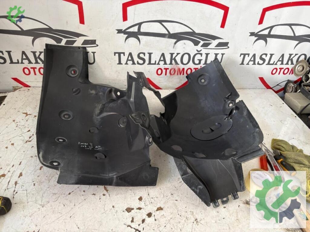 Renault Kangoo Ön Davlumbaz çıkma parça