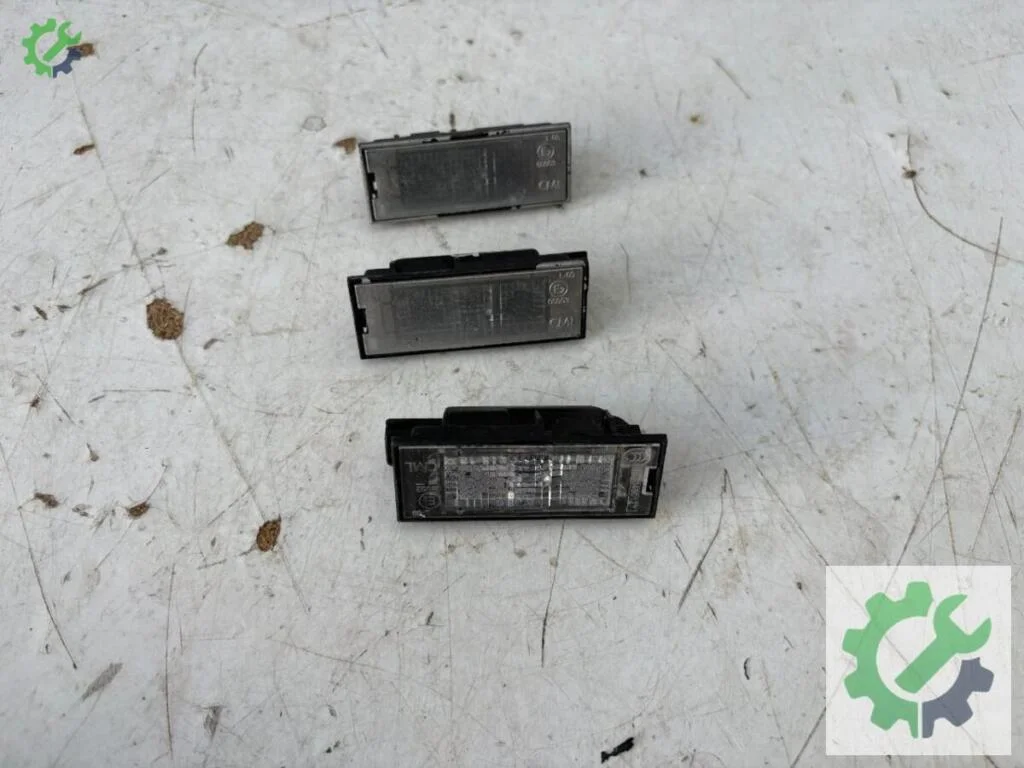 Renault Clio Plaka Lambası çıkma parça