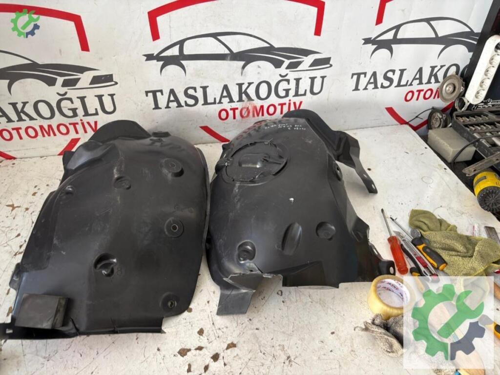 Renault Kangoo Ön Davlumbaz çıkma parça