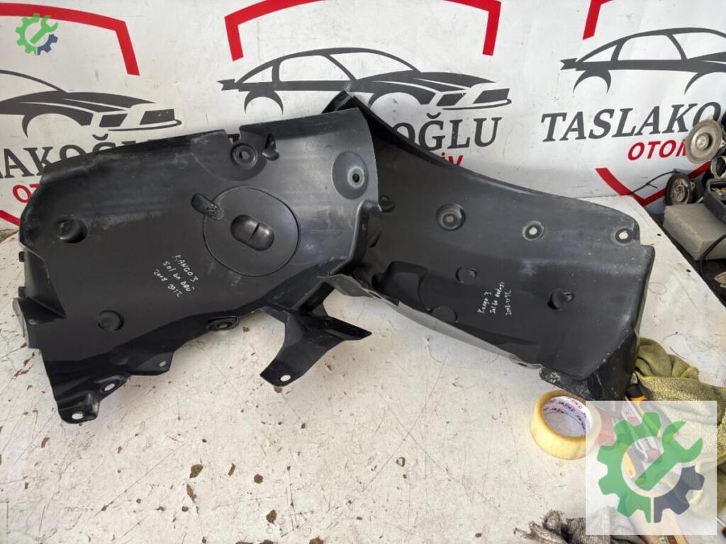 Renault Kangoo Ön Davlumbaz çıkma parça