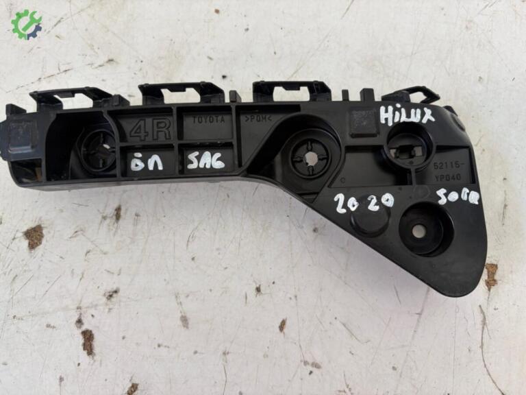 Toyota Hilux Tampon Braketi çıkma parça