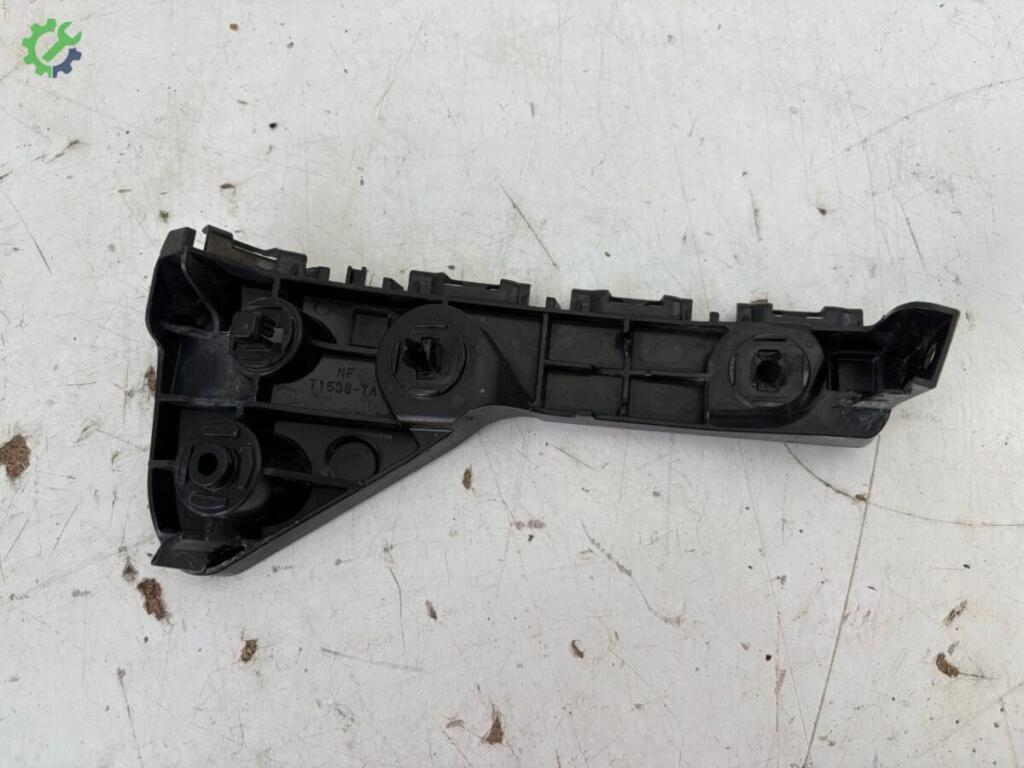 Toyota Hilux Tampon Braketi çıkma parça