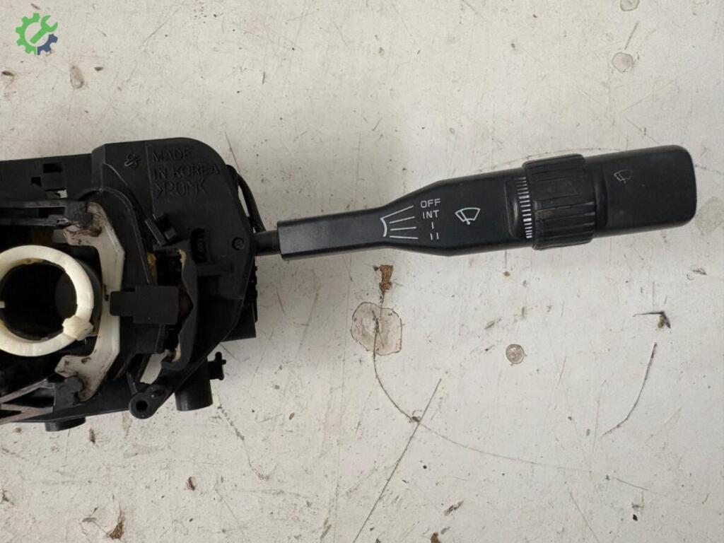 Mazda E-2200 Silecek Kolu çıkma parça