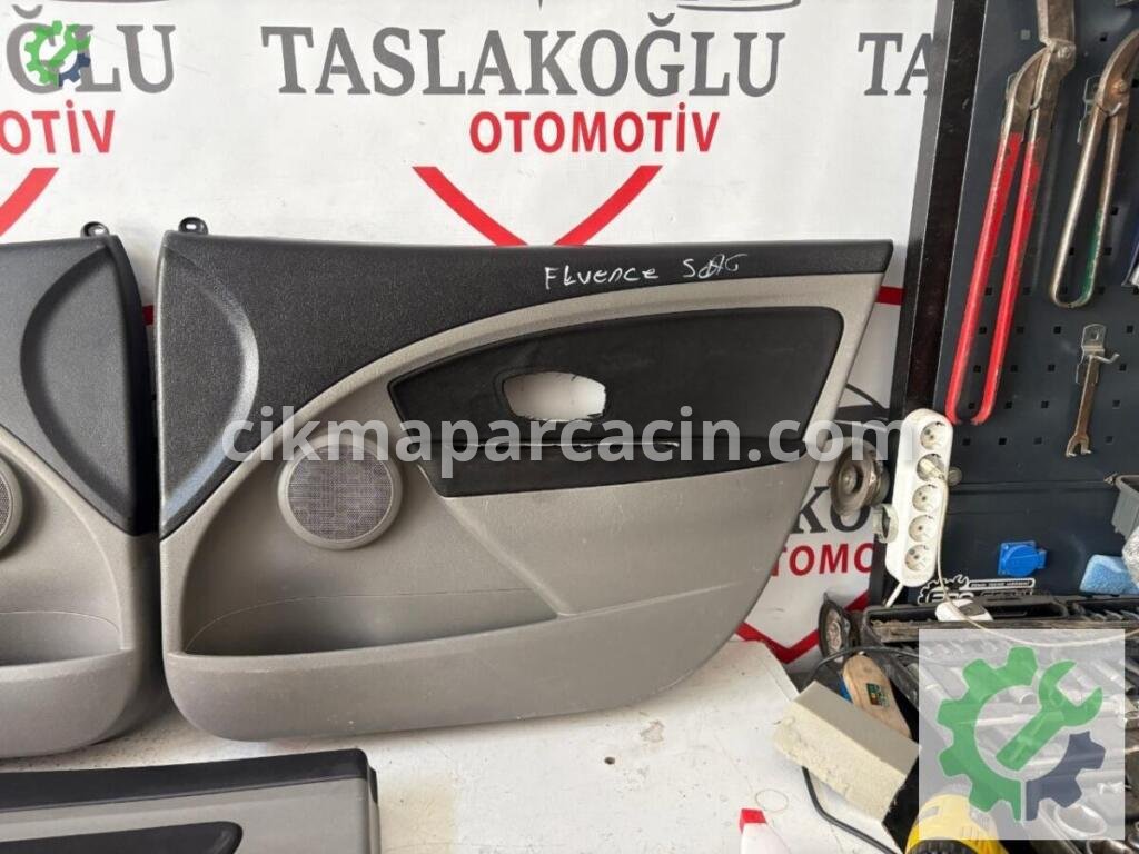 Renault Fluence Kapı Döşemesi çıkma parça