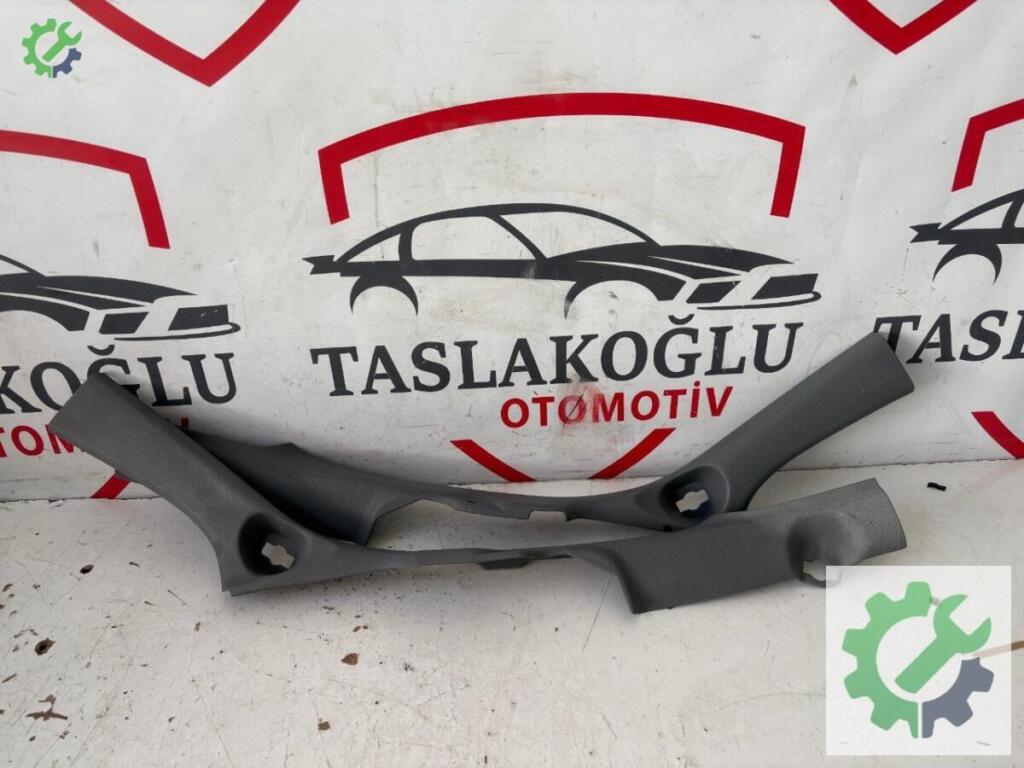 Renault Symbol Bakalitler çıkma parça