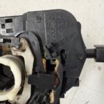 MAZDA E-2200 SİNYAL SİLECEK KOLU