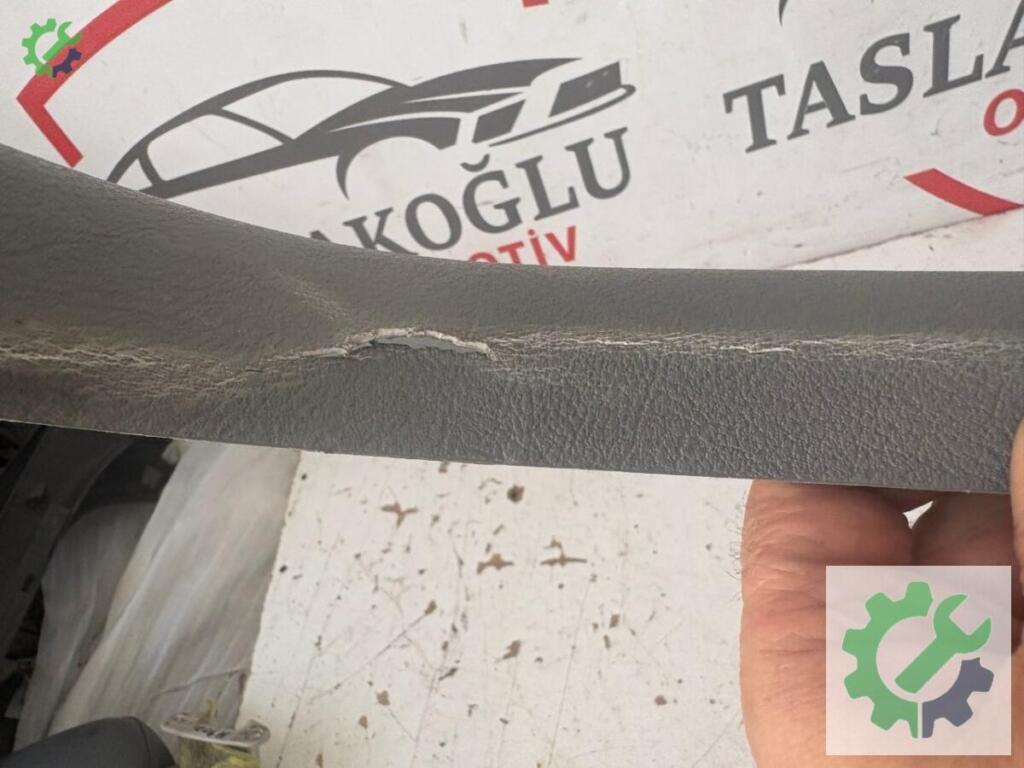 Renault Symbol Bakalitler çıkma parça
