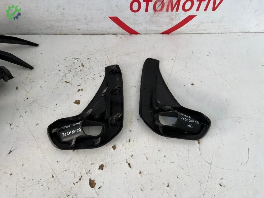 Toyota Hilux çıkma parça