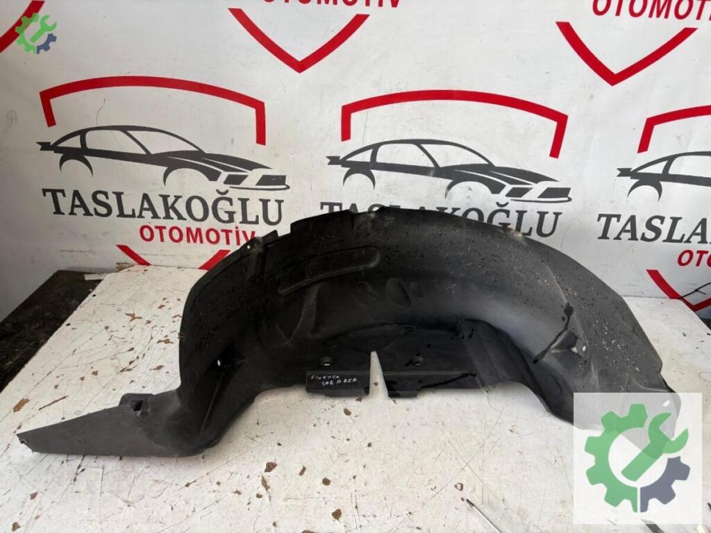 Renault Fluence Davlumbaz çıkma parça